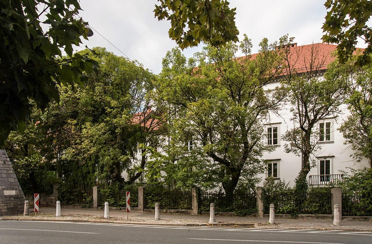 Apartment Breg - Old Town River Любляна Екстериор снимка
